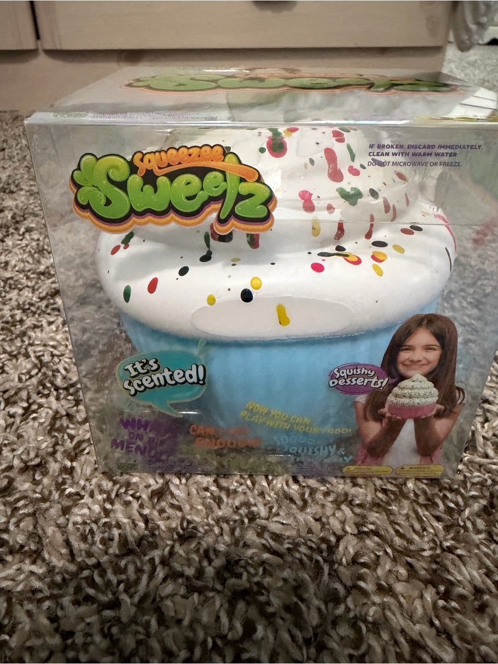 Scented Blue Cupcake Squishy Dessert Toy
